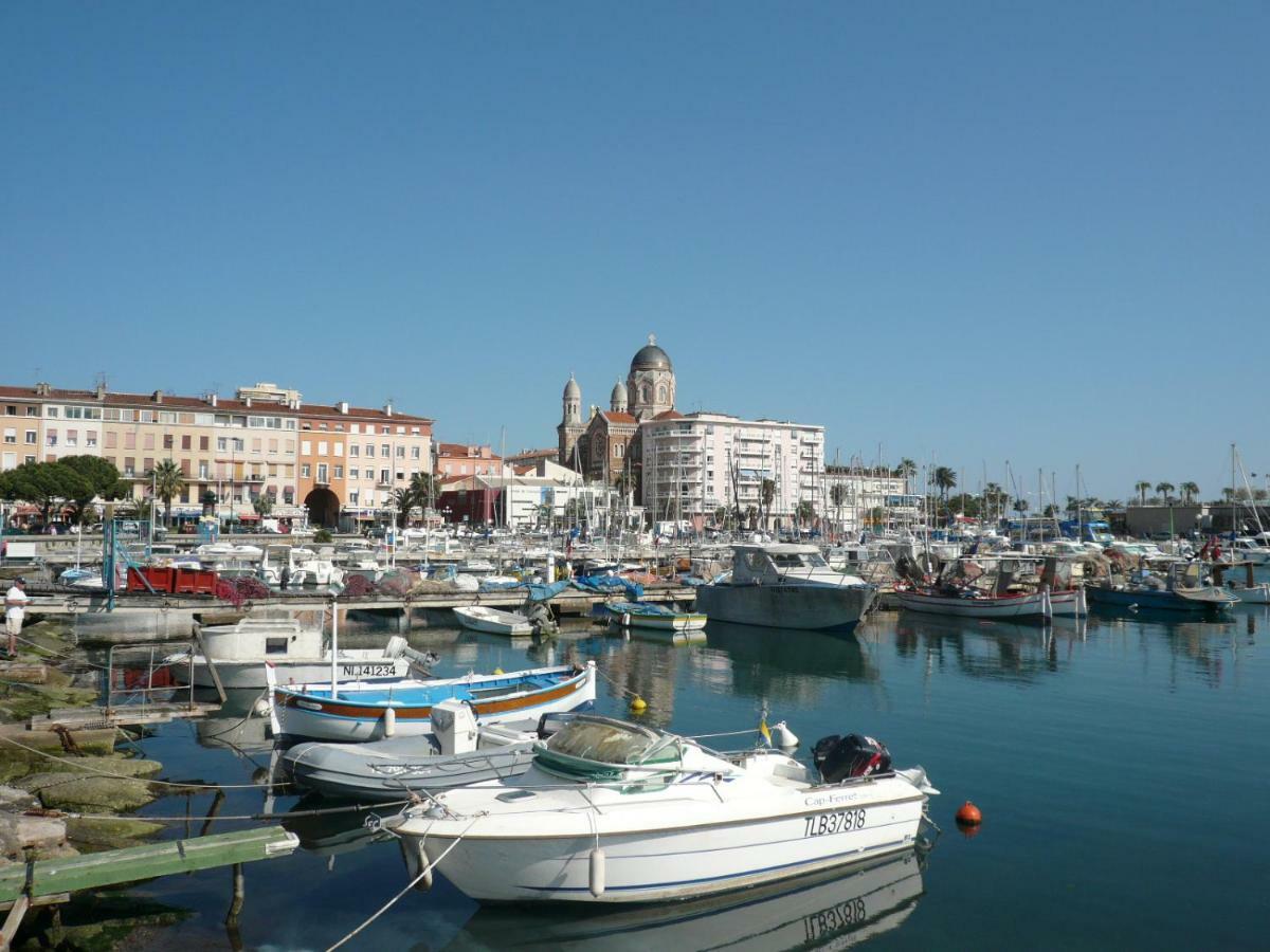 Le Panorama Apartment Fréjus Екстериор снимка