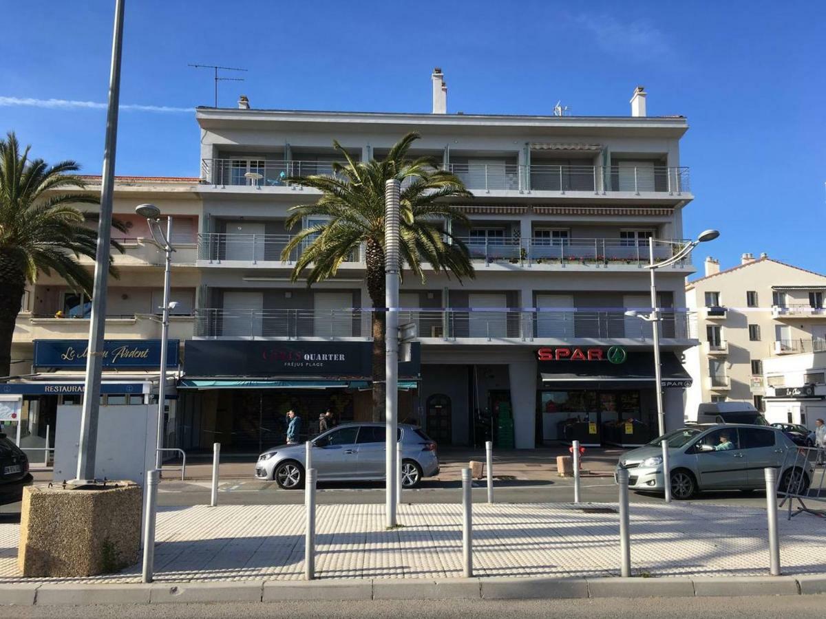 Le Panorama Apartment Fréjus Екстериор снимка